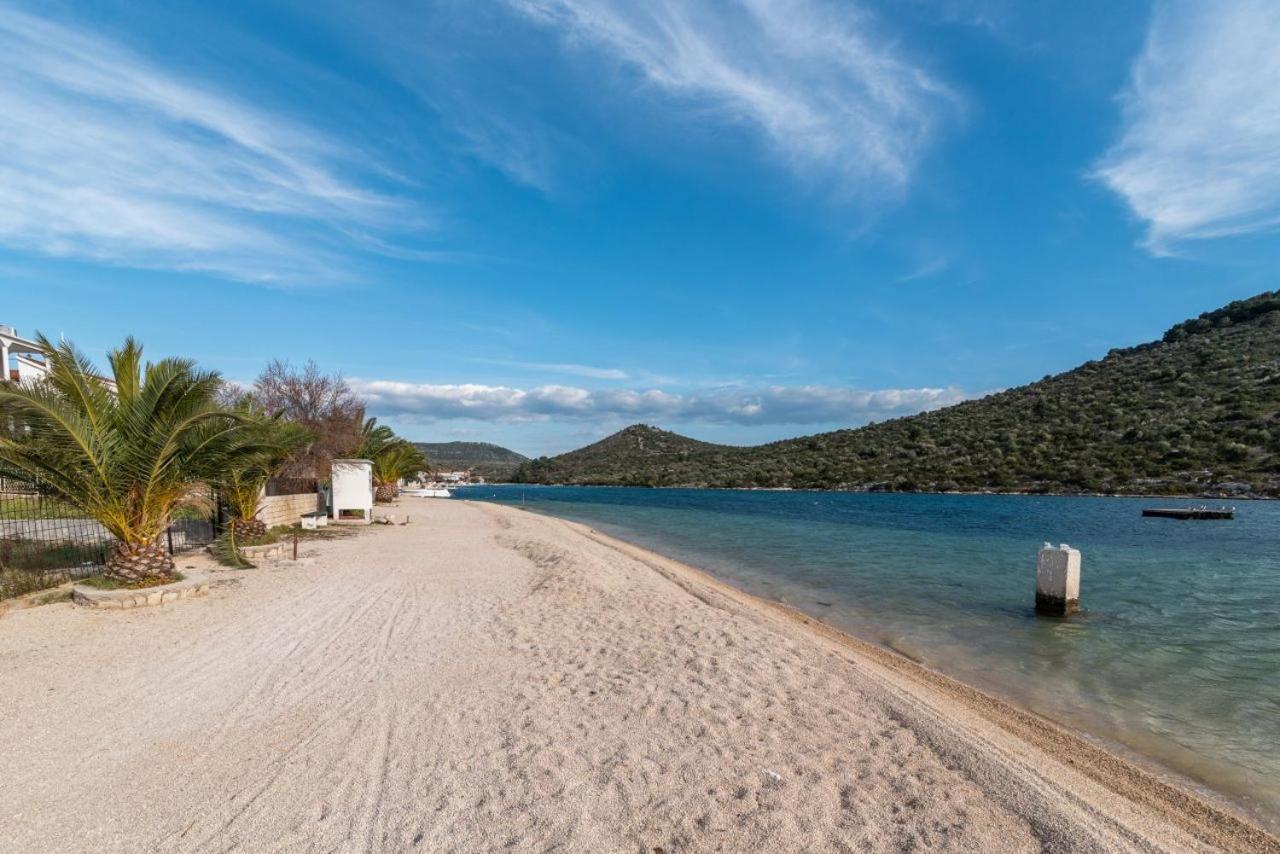Apartment Antonija Rogoznica  Εξωτερικό φωτογραφία